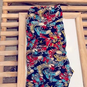 LulaRoe One Size Leggings - Roller Skates Print